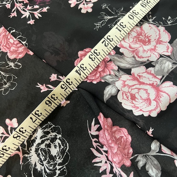 High Low Floral Dress - Picture 6 of 11